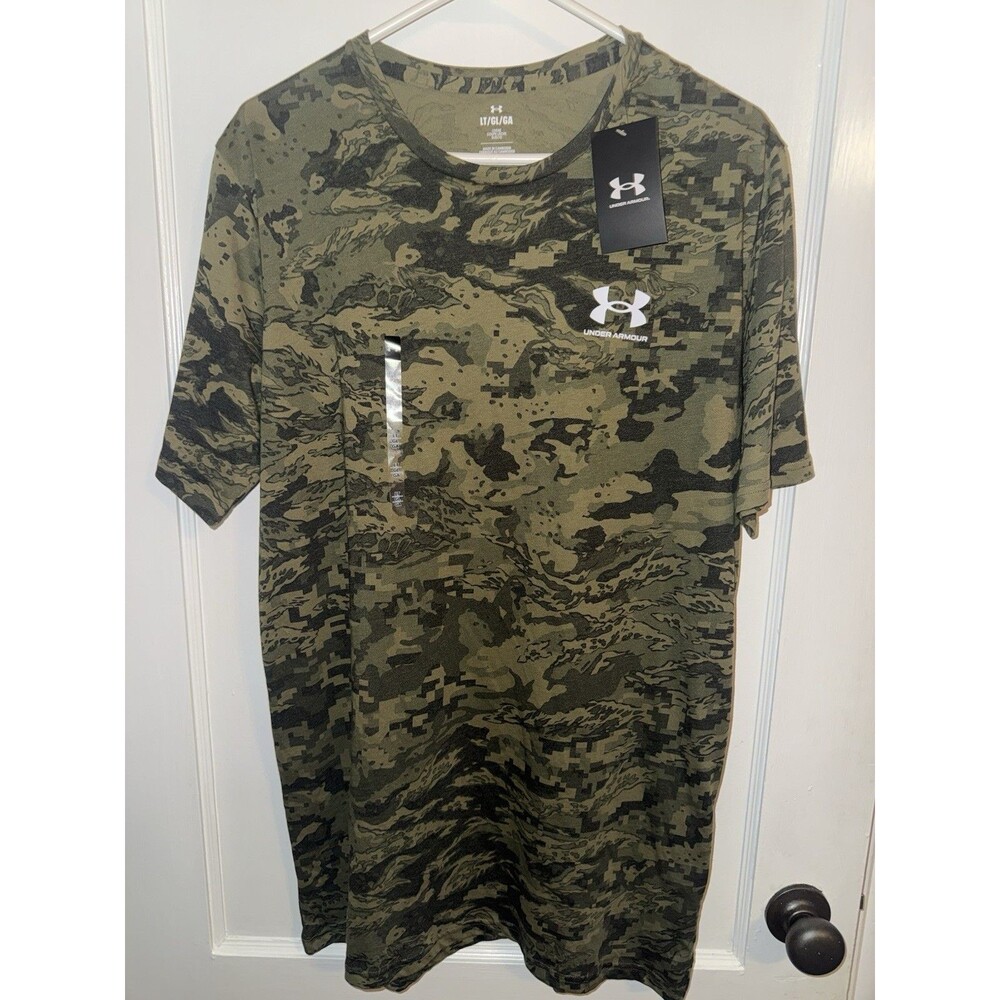 NWT Mens Size LT Under Armour Camo Loose Fit Short Sleeve T Shirt